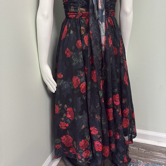 Unique Vintage Red Rose Cocktail Dress Small - Picture 9 of 11